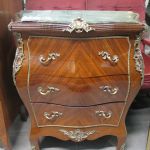 415 1322 CHEST OF DRAWERS